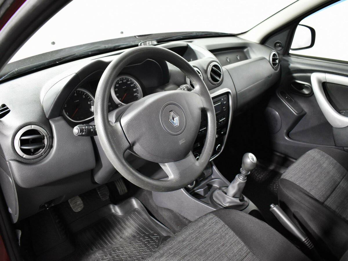 Renault Duster 2013 года с пробегом. Фото: #8