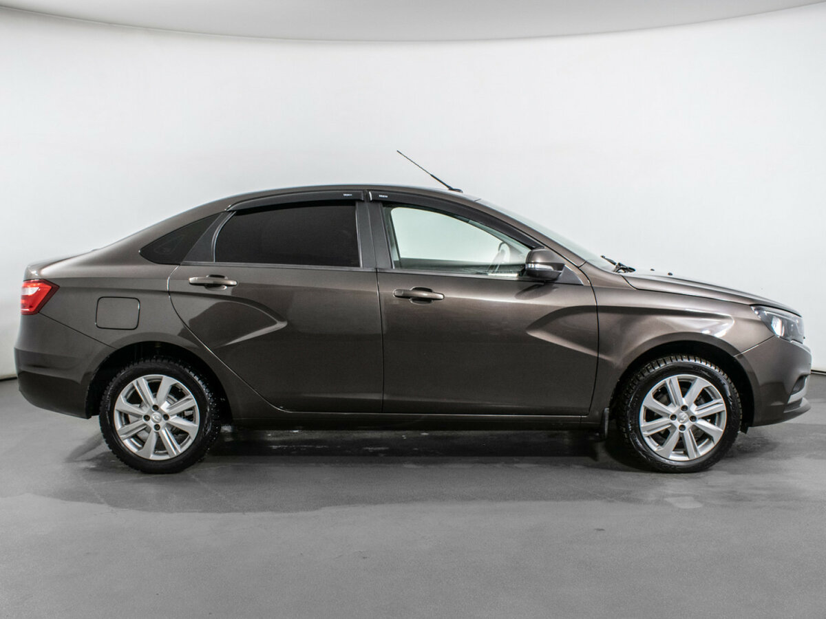 Lada (ВАЗ) Vesta 2022 года с пробегом. Фото: #3