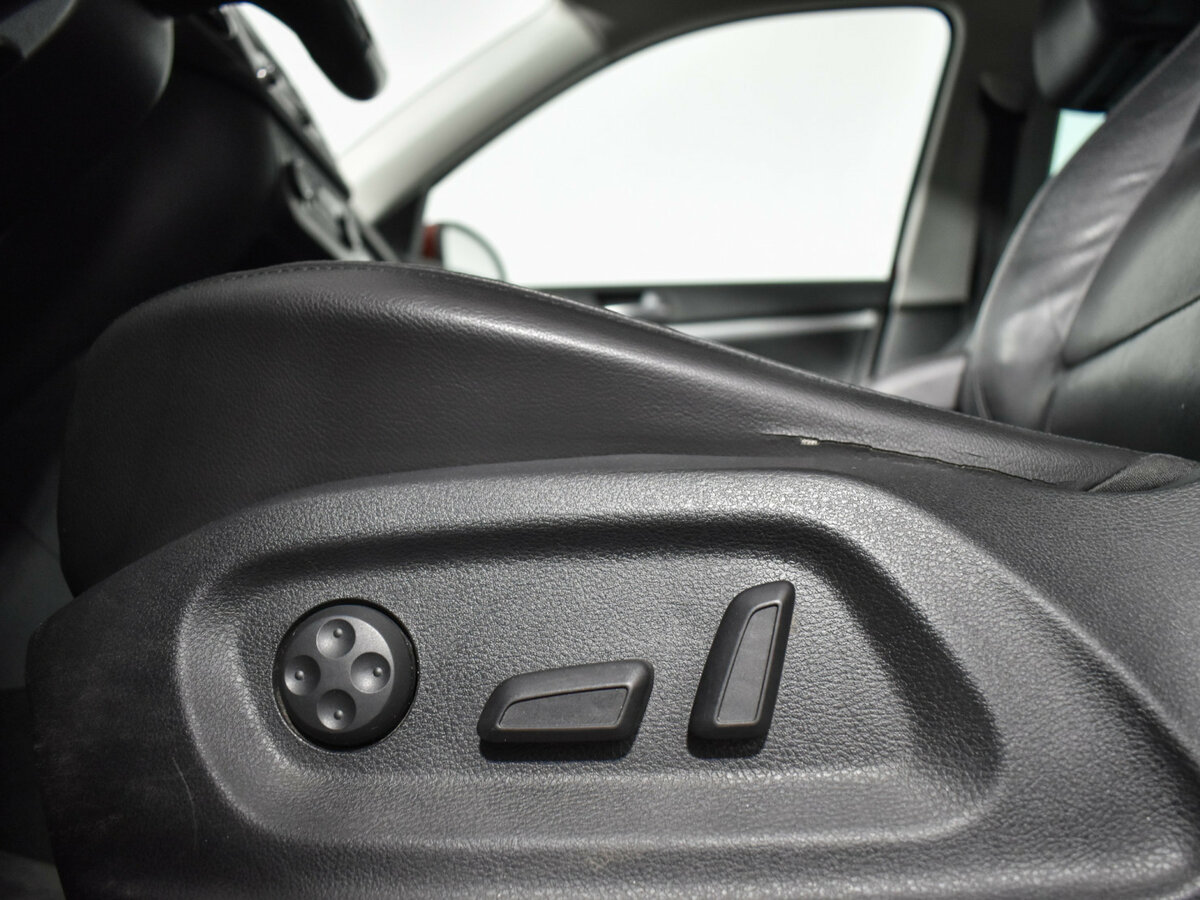 Volkswagen Tiguan 2013 года с пробегом. Фото: #14