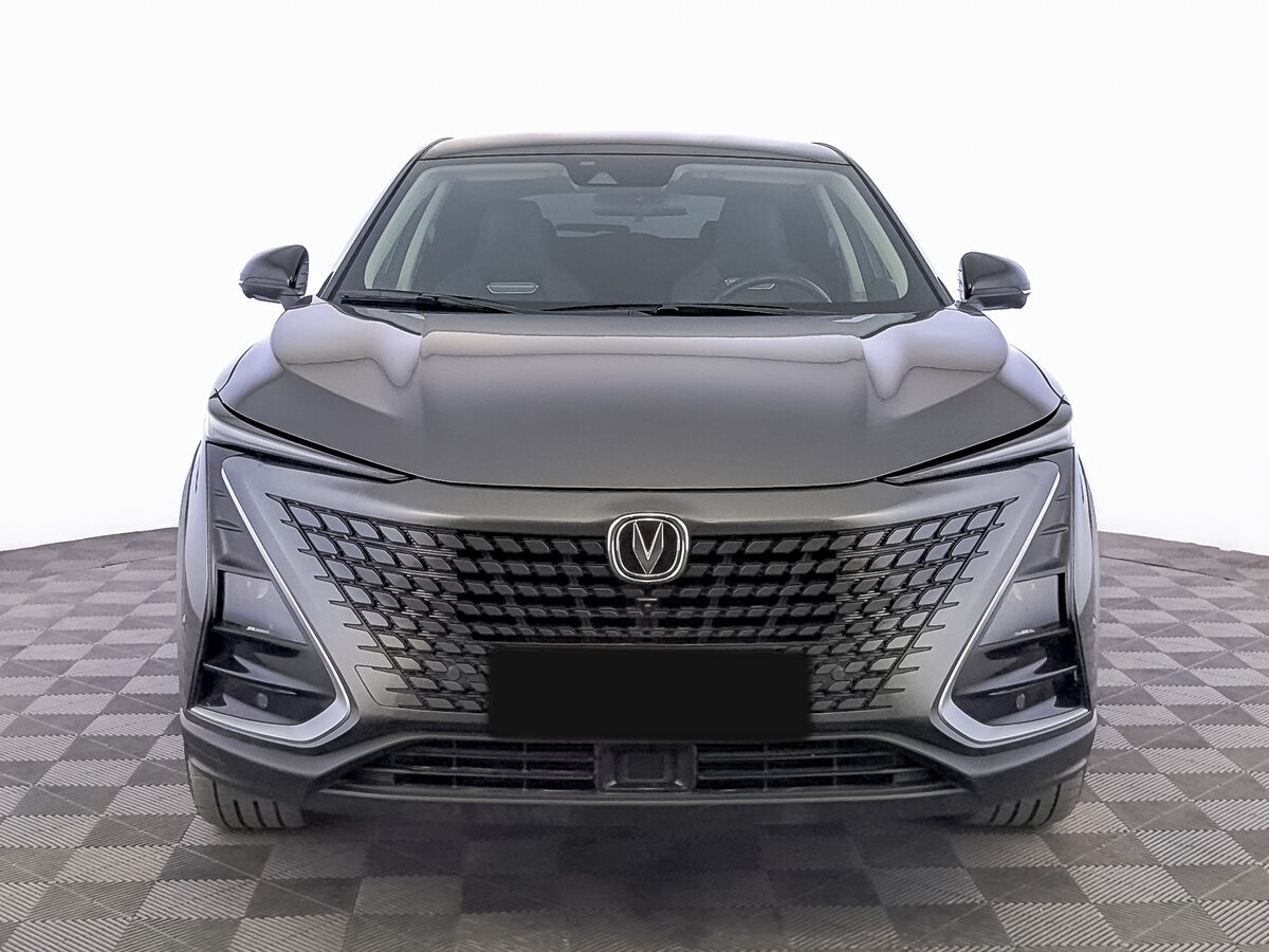 Б/У Чанган УНИ-Т 2023 года. Фото: #1