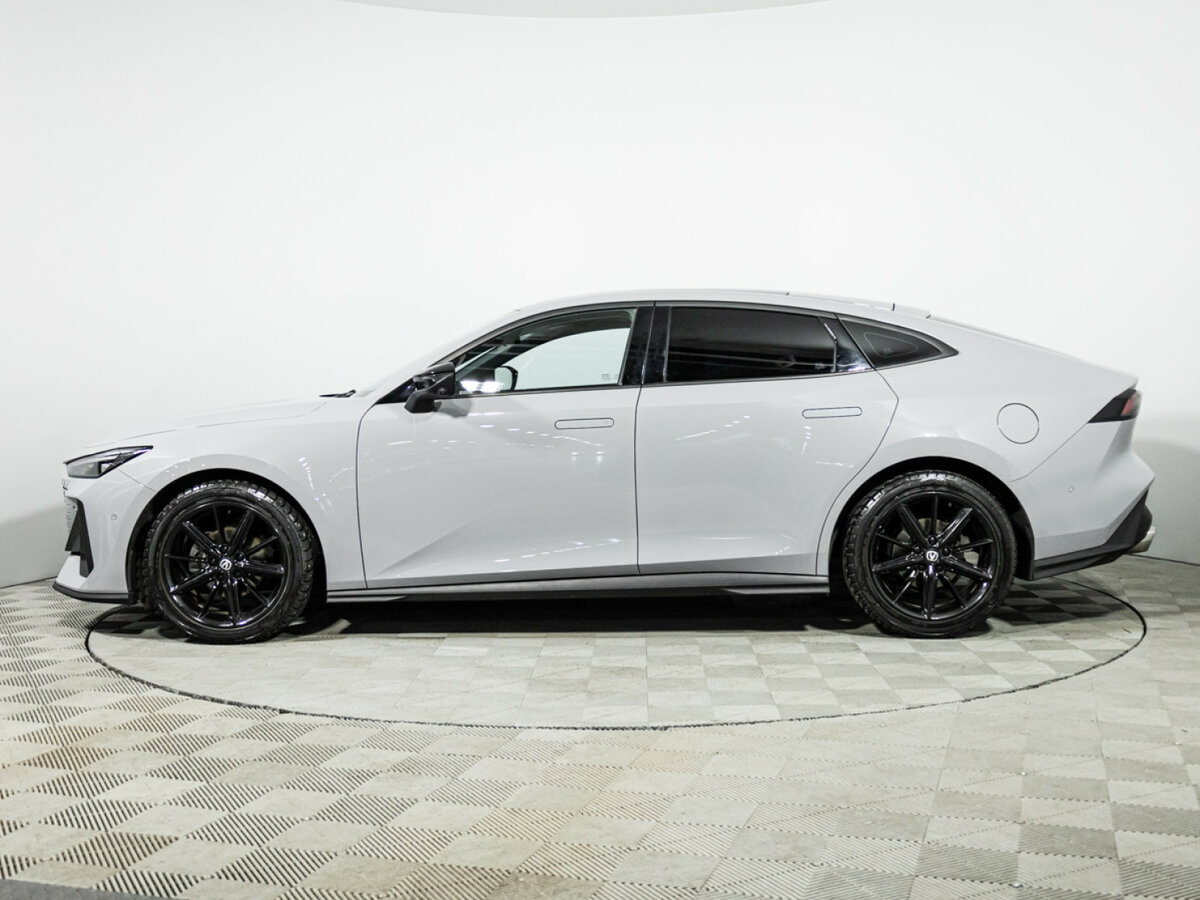 Changan UNI-V 2024 года с пробегом. Фото: #7