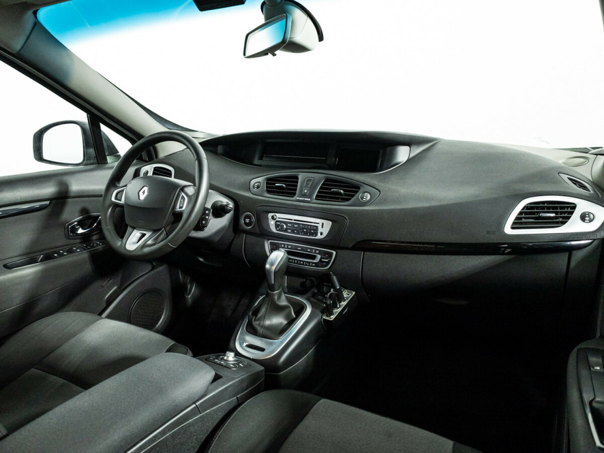 Renault Scenic 2012 года с пробегом. Фото: #8