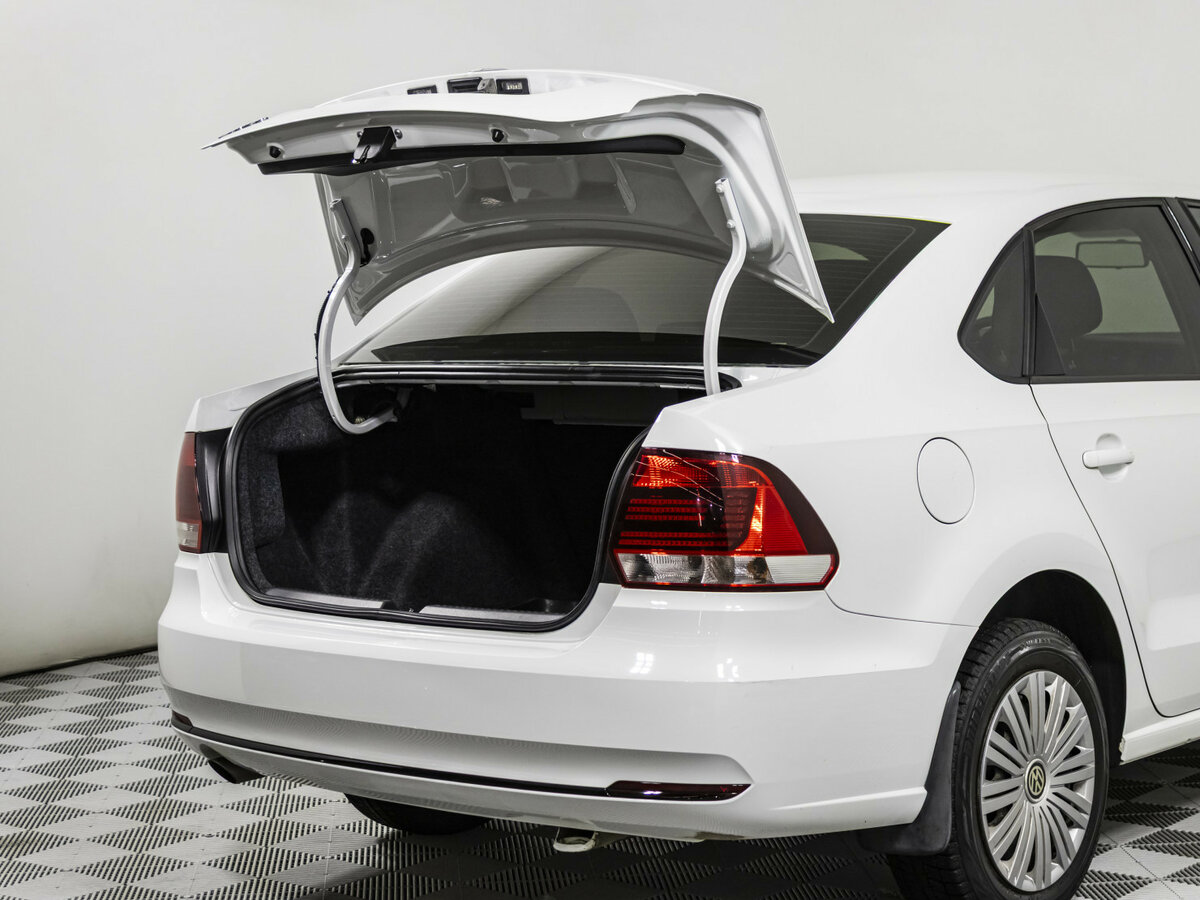 Volkswagen Polo 2016 года с пробегом. Фото: #12