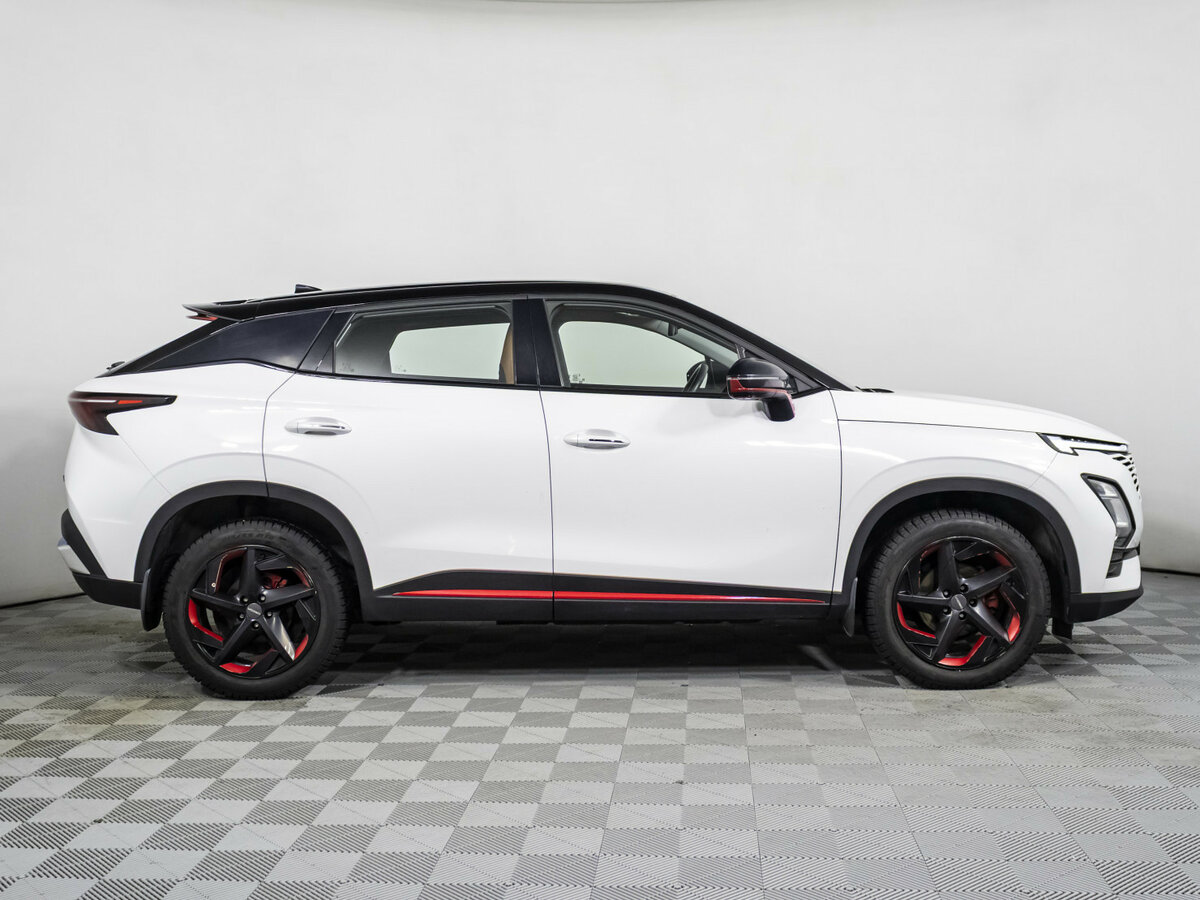 OMODA C5 2022 года с пробегом. Фото: #3