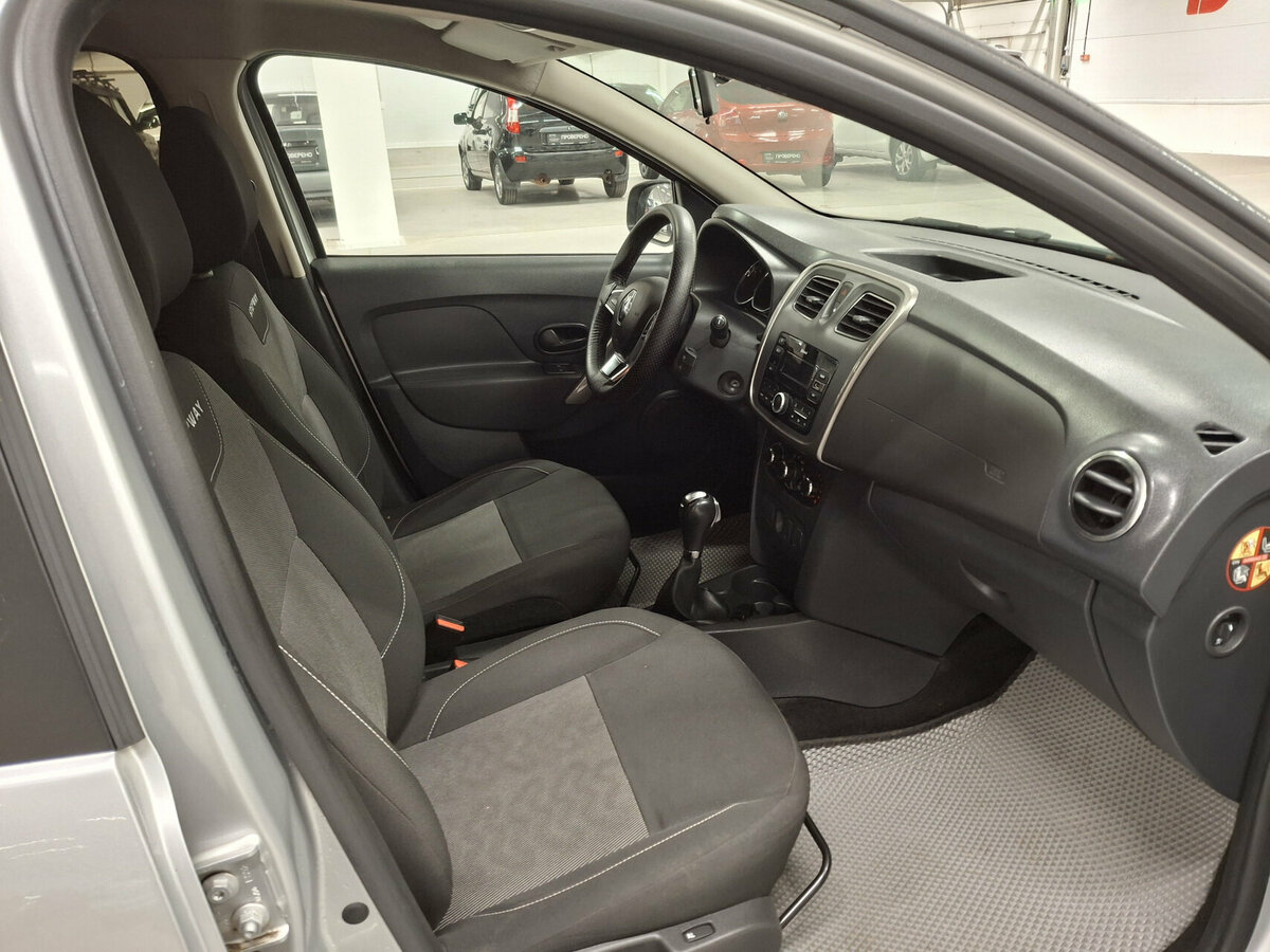 Renault Logan 2020 года с пробегом. Фото: #10